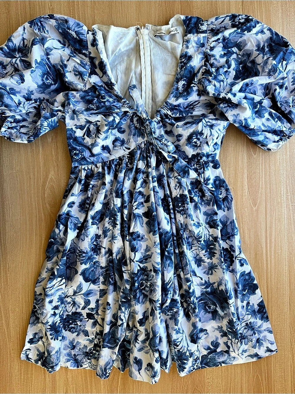 Abercrombie & Fitch Emerson Puff Sleeve Mini Dress Blue & White